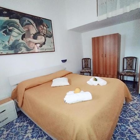 Il Casadduoglio Lägenhet Vietri Exteriör bild